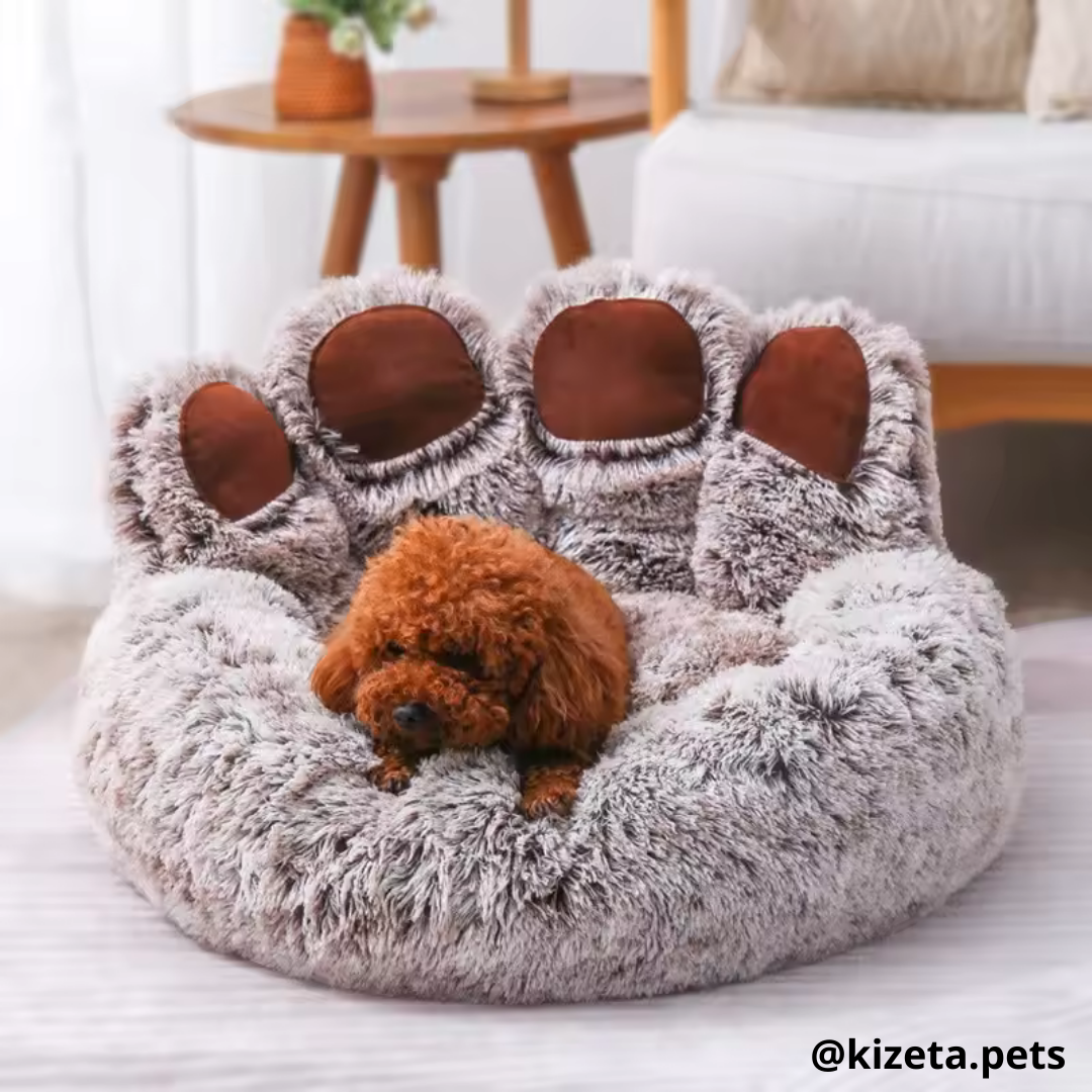 CAMA ANTIANSIEDAD 100% LAVABLE EN FORMA HUELLA DE OSO PARA PERROS O GATOS